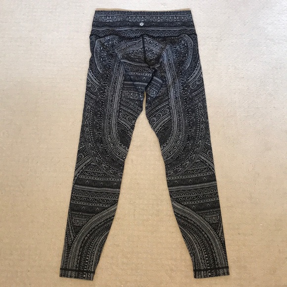 lululemon athletica Pants - Lululemon Wunder under sz 10